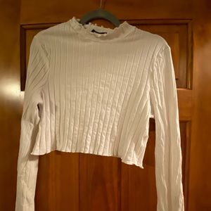White long sleeve cropped rib top